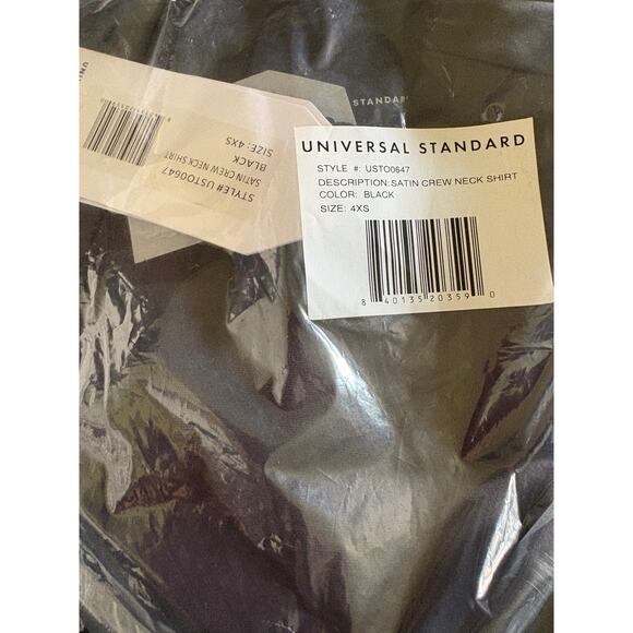Universal Standard Louise Satin Shirt 4XS 00 0 Black NWT Button Top Capsule - Picture 3 of 4